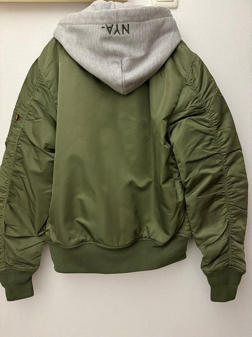 ALPHA INDUSTRIES × にゃー MA-1 フライトジャケット