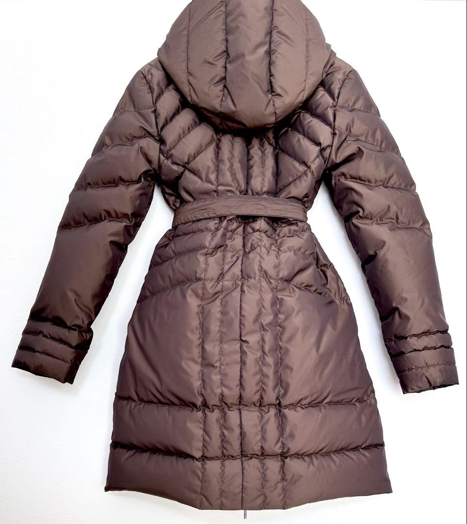 【極上美品】正規店購入品 モンクレール 美シルエット モンタナ ダウンコート綺麗