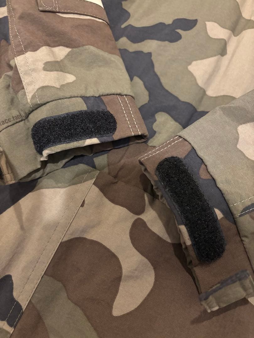 THE NORTH FACE 迷彩柄 スキー　キッズスノボ　ウェア　130