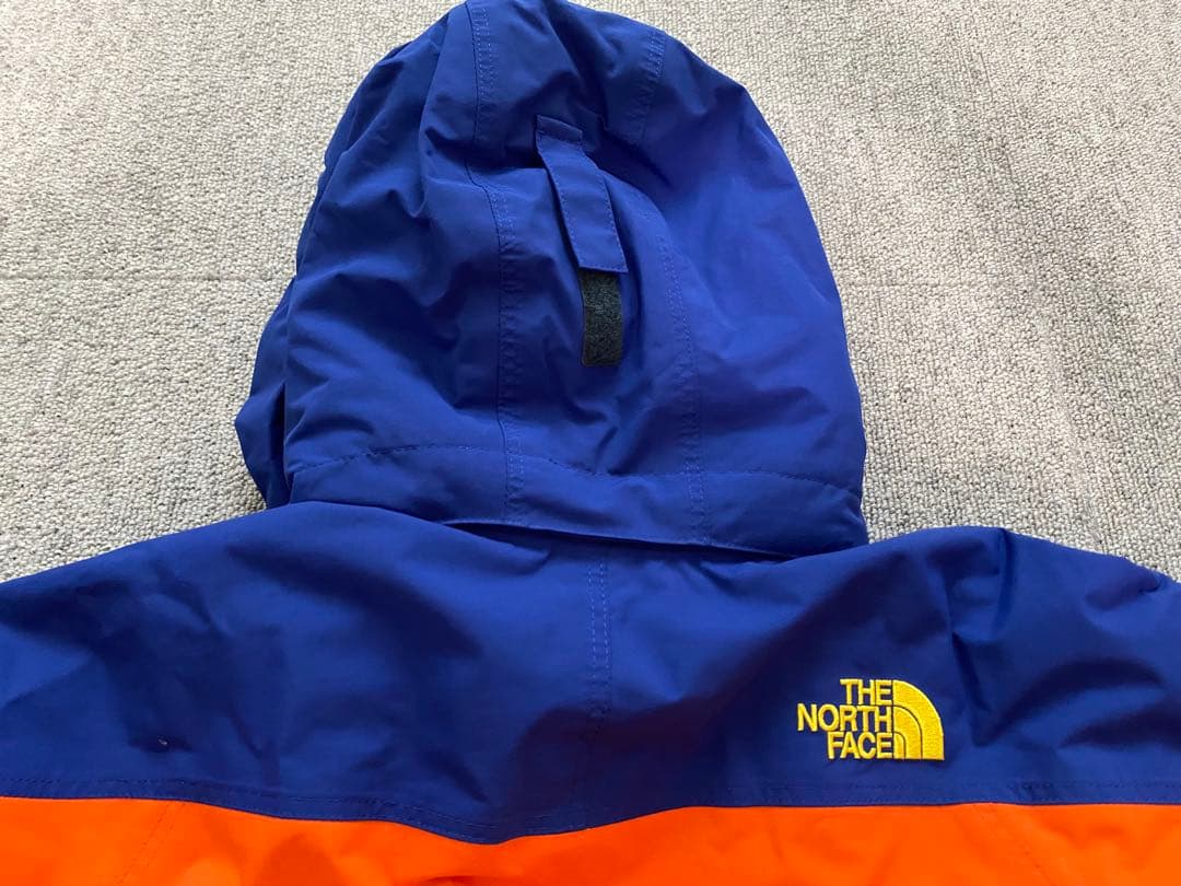 新品未使用品　The North Face 子ども用スキーウェア110cm