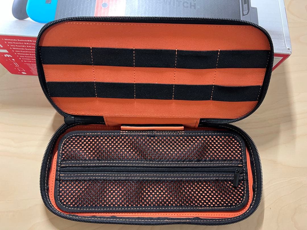 【完動品】Nintendo Switch 本体、付属品完備、おまけ付き