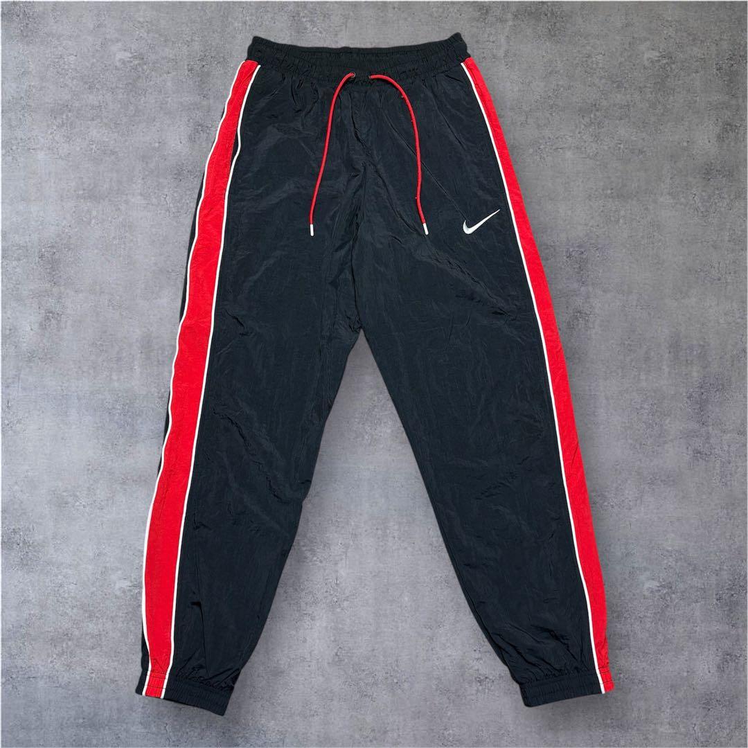 海外限定 NIKE ナイキ ナイロン セットアップ 黒 赤 S