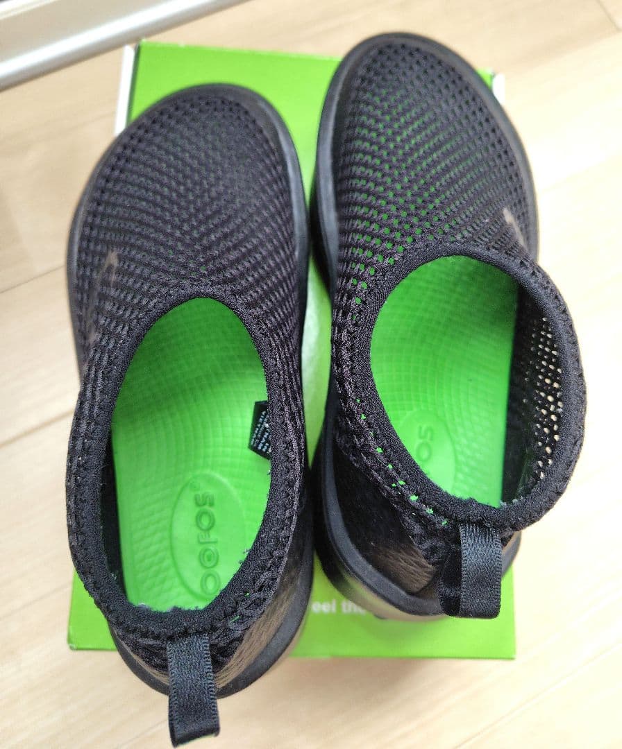 ウーフォス　OOFOS　 W7/EU38　ブラック　メッシュ　スニーカー