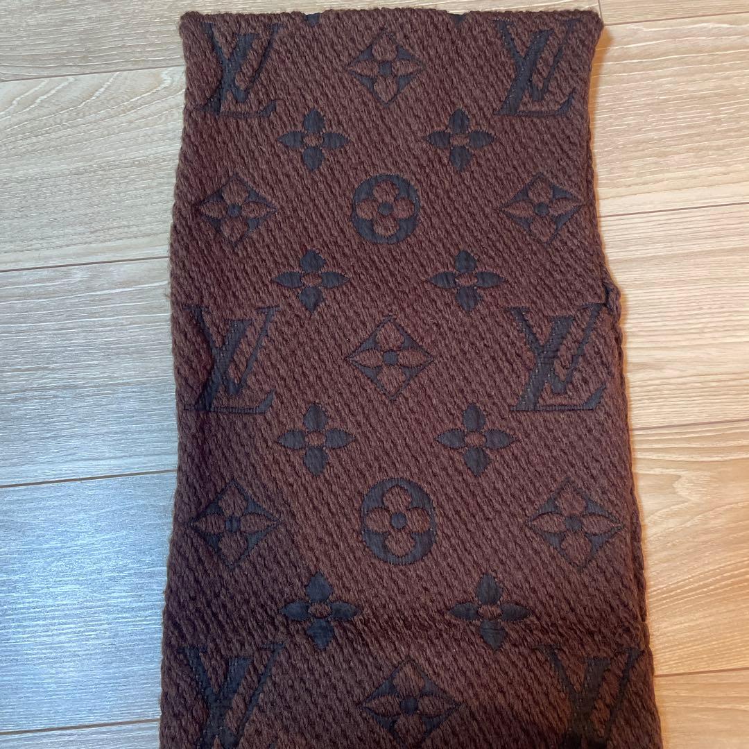 LOUIS VUITTON ルイヴィトン エシャルプ ロゴマニア マフラー