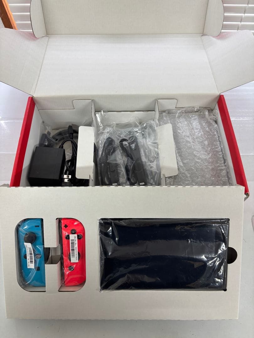 Nintendo Switch 本体 箱あり 初期化済み 付属品完備