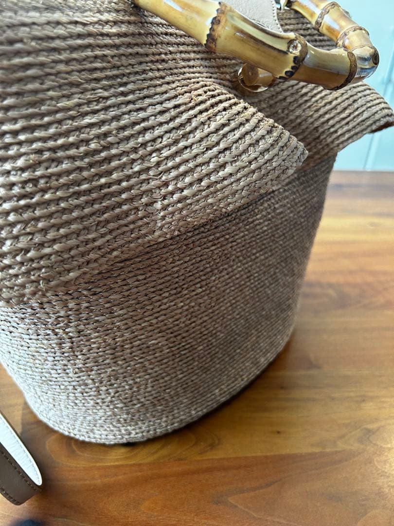 ヘレンカミンスキー　ラッフル　バッグ　2way