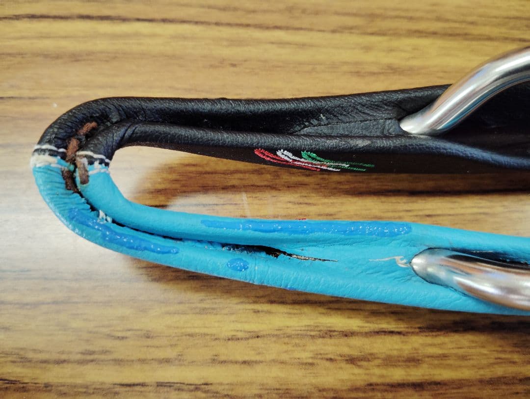 Selle SMP Forma Limited Edition サドル