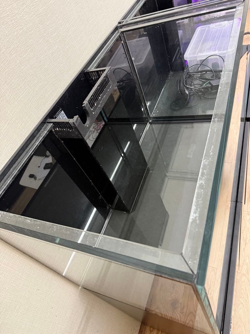 Red Sea REEFER 250 G2+ オーバーフロー　引き取り限定