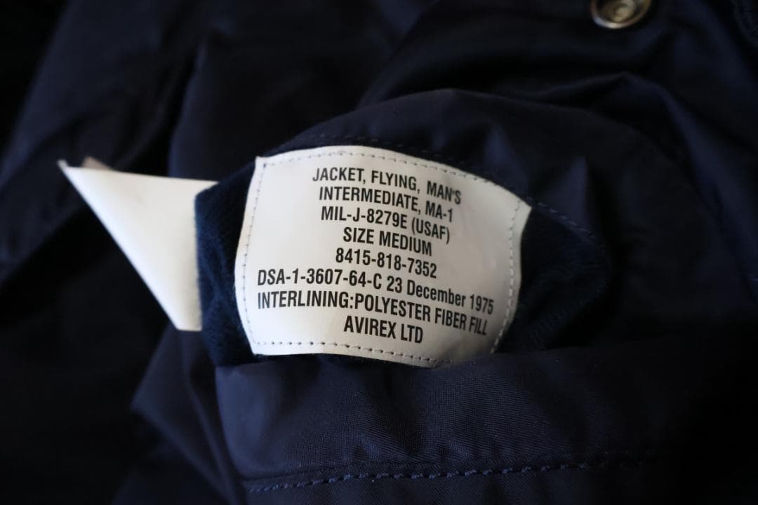 AVIREX MA-1 フライトジャケット ネイビー