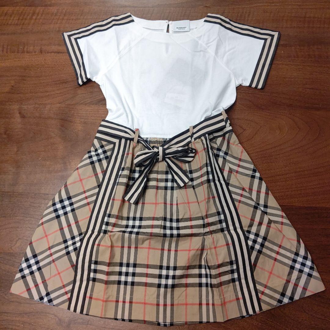 BURBERRY 半袖ワンピース 8Y
