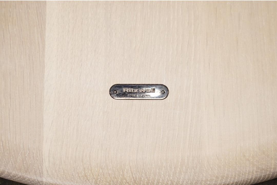 Ritzwell リッツウェル MO サイドテーブル φ800 30万