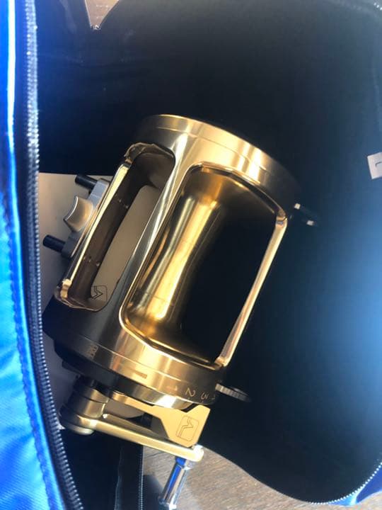 定価　238000-  トローリングリール　50LB 新品