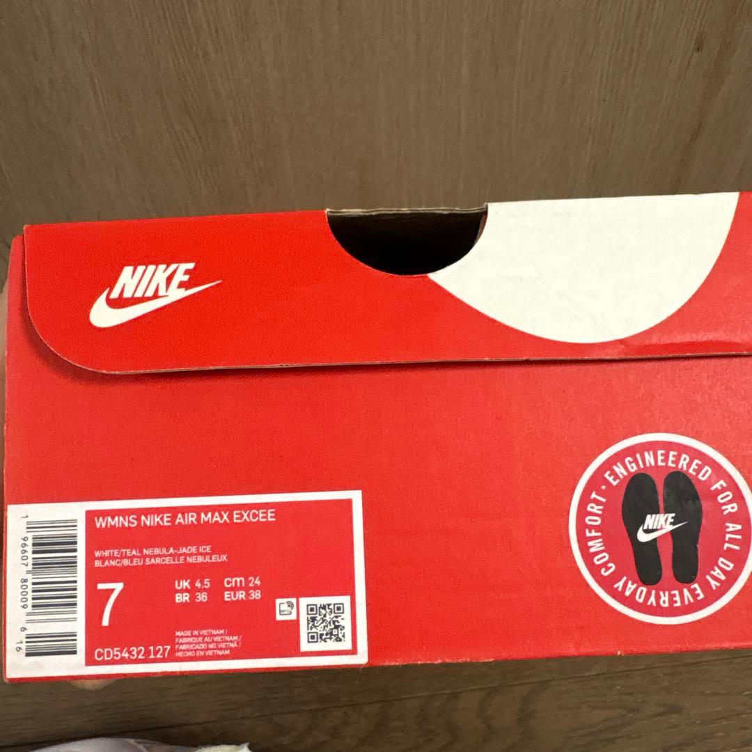 NIKE エアマックスエクシー　ホワイト/ミントグリーン 24cm