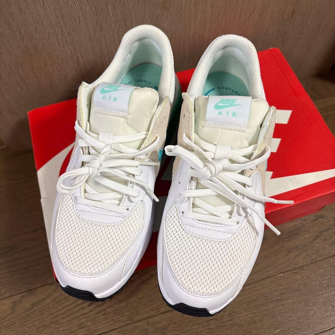 NIKE エアマックスエクシー　ホワイト/ミントグリーン 24cm