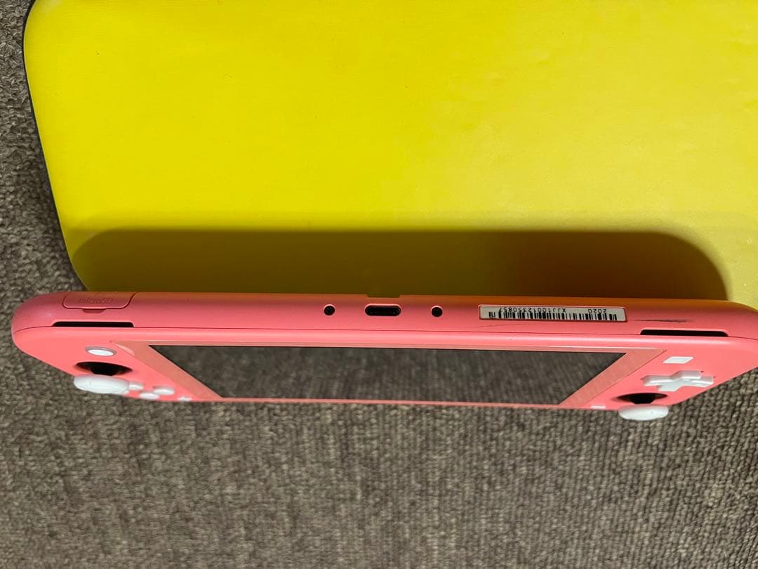 Nintendo Switch Lite コーラルピンク ピンク　ケース付き