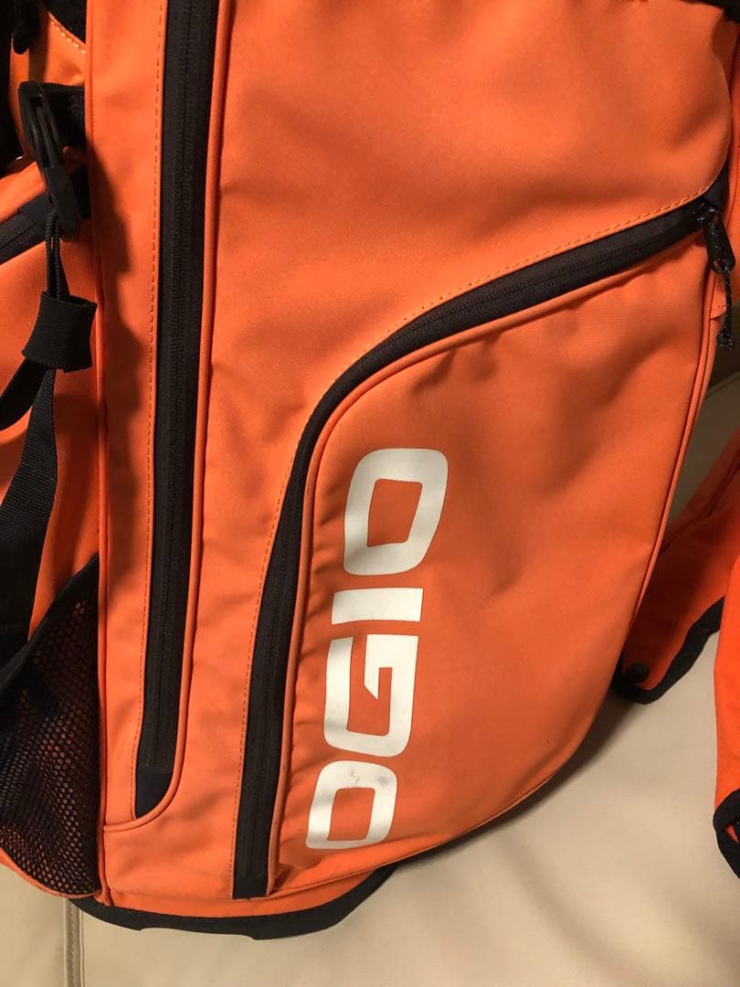 【送料込み】廃盤希少品　オジオ　14割　スタンド式キャディバッグ　限定色