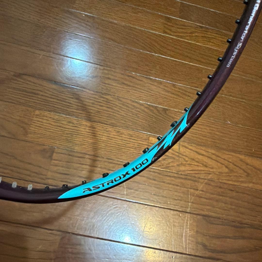 アストロクス100ZZ クレナイ(YONEX ASTROX 100ZZ)