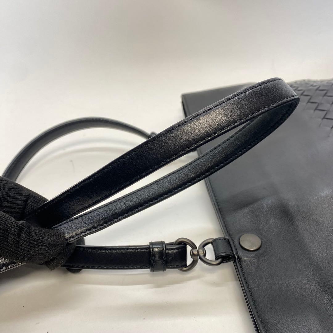 【美品】ボッテガヴェネタ ショルダーバッグ イントレチャート ブラック