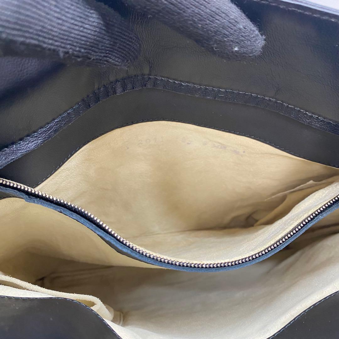 【美品】ボッテガヴェネタ ショルダーバッグ イントレチャート ブラック