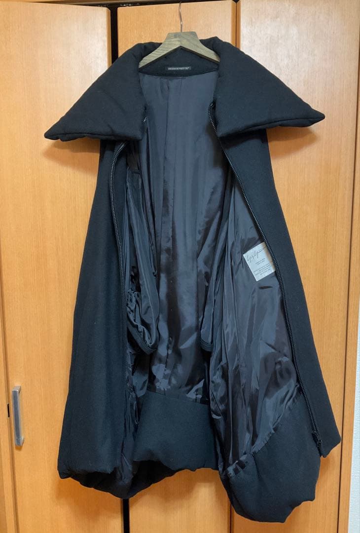 ヨウジヤマモト(Yohji Yamamoto) コレクション　コート　レディース