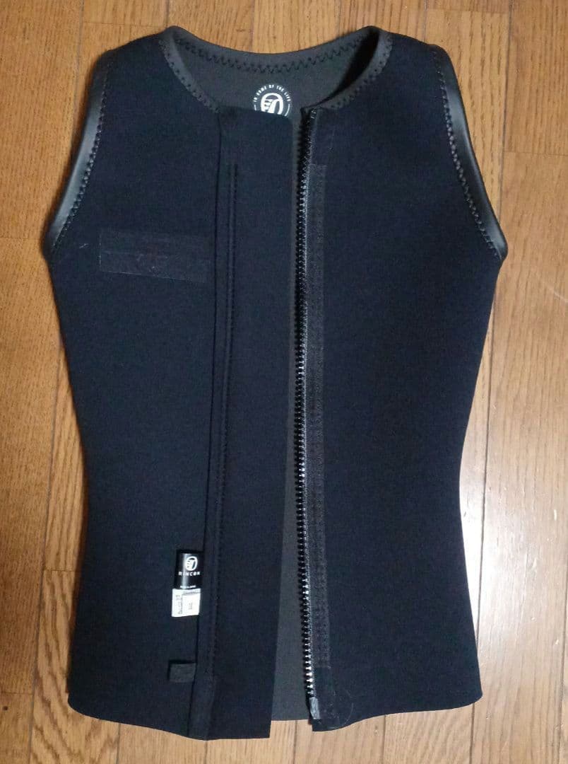Rincon　リンコン　ウェットスーツ　ベスト　タッパー　2mm　メンズMサイズ