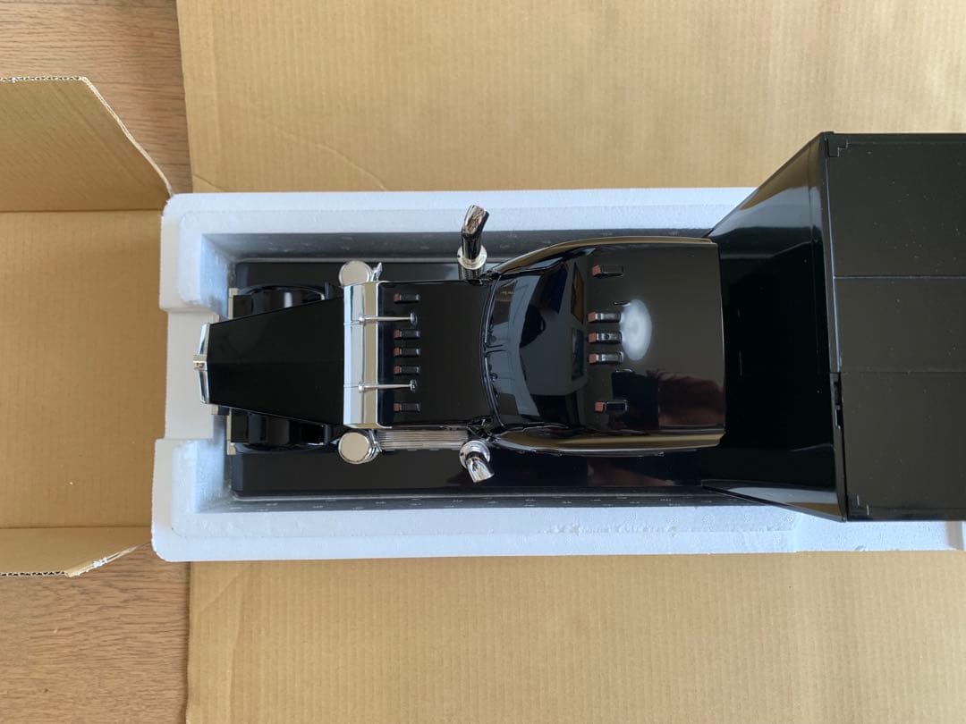 B’z COMPLETE SINGLE BOX Trailer Edition