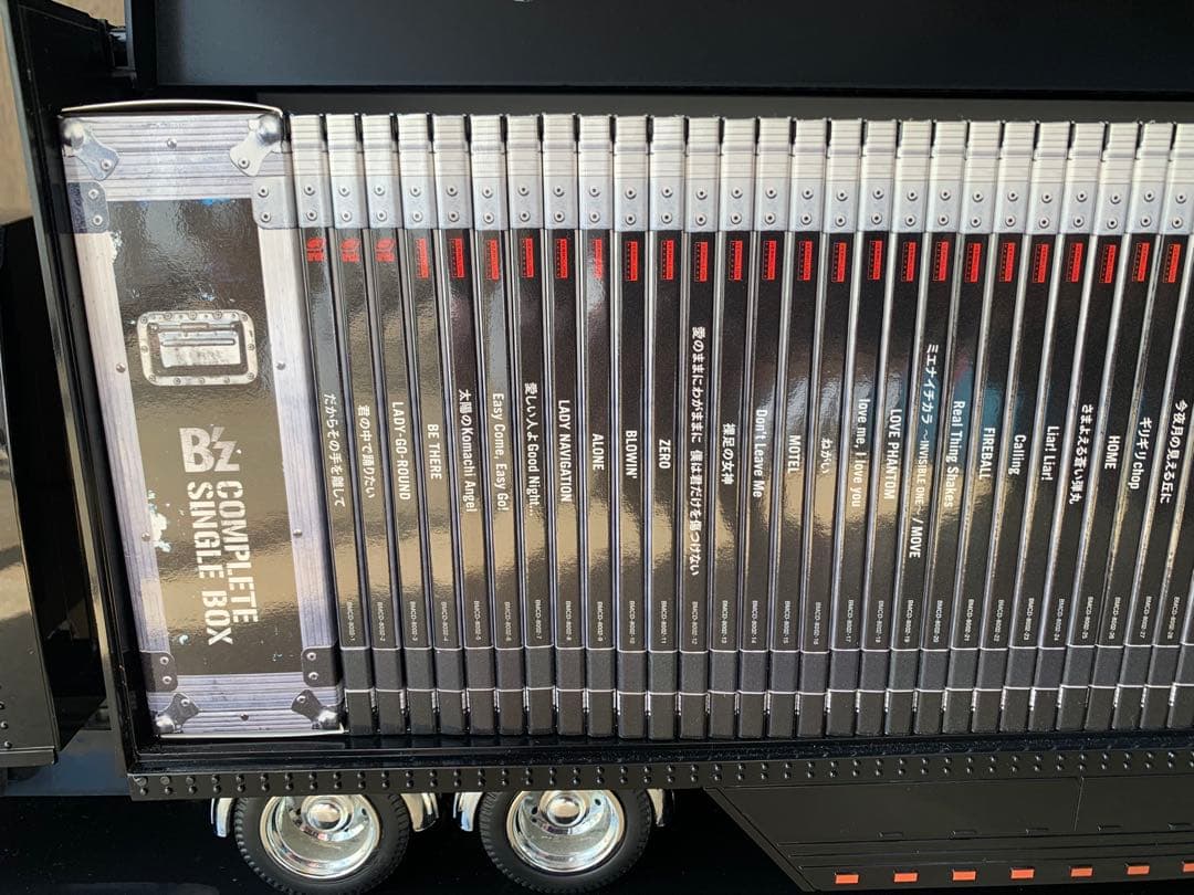 B’z COMPLETE SINGLE BOX Trailer Edition