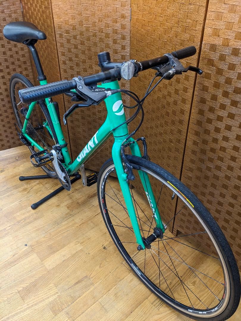 U084 クロスバイク　GIANT　ESCAPE EX Mサイズ 自転車