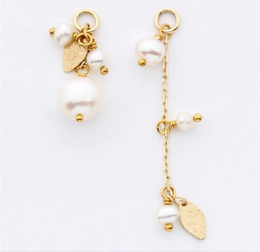 新品未使用　アガット　k10 パールとリーフのピアスチャーム　淡水パールチャーム