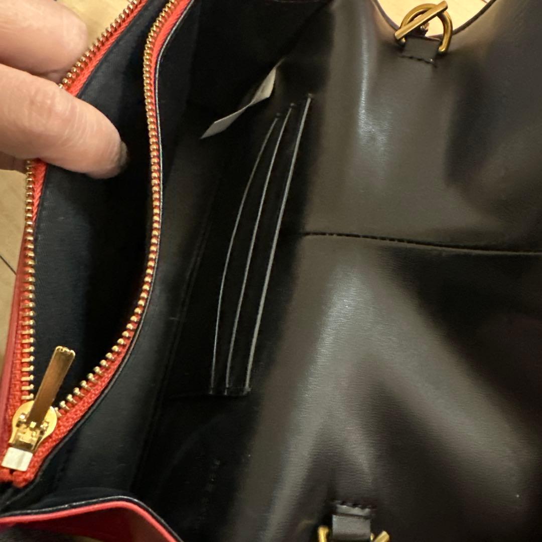 MARC JACOBS マークジェイコブス赤色ミニショルダーバッグ　ウォレット