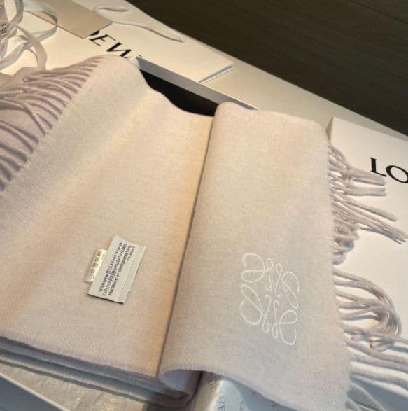 マフラー 35×180cm ライトピンク系