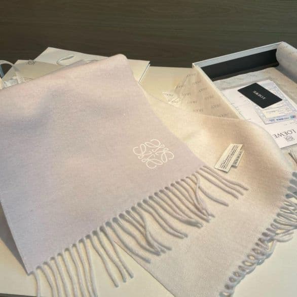 マフラー 35×180cm ライトピンク系