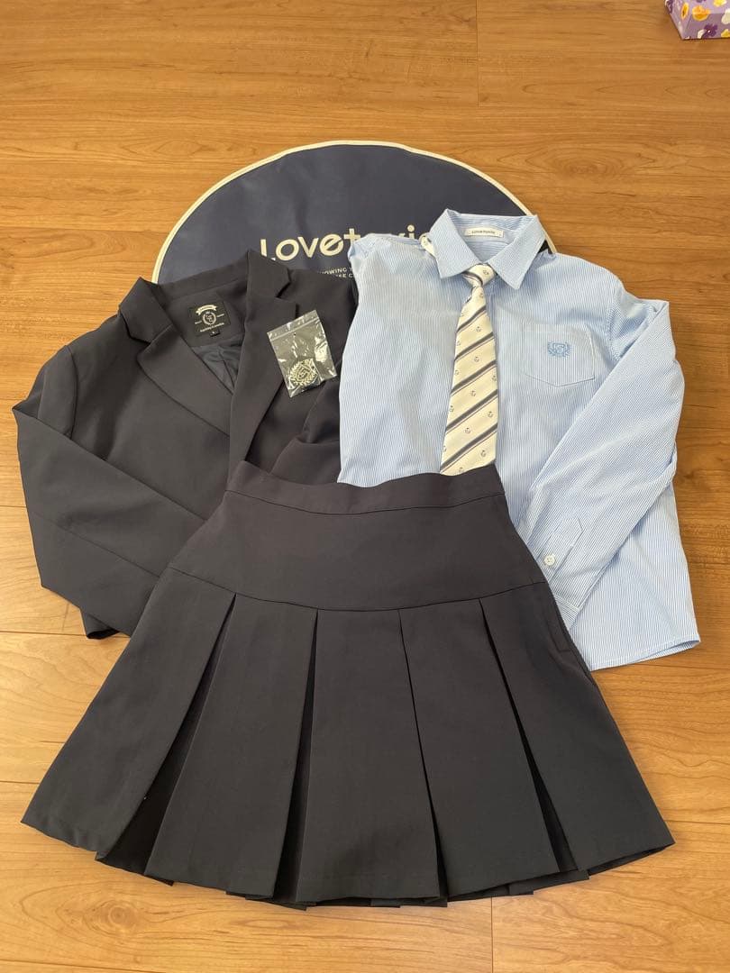 Lovetoxic 卒服　上下セット　L（160）