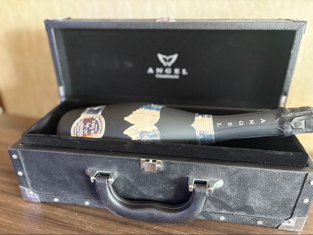 ANGEL ブラック シャンパン 専用ケース付き