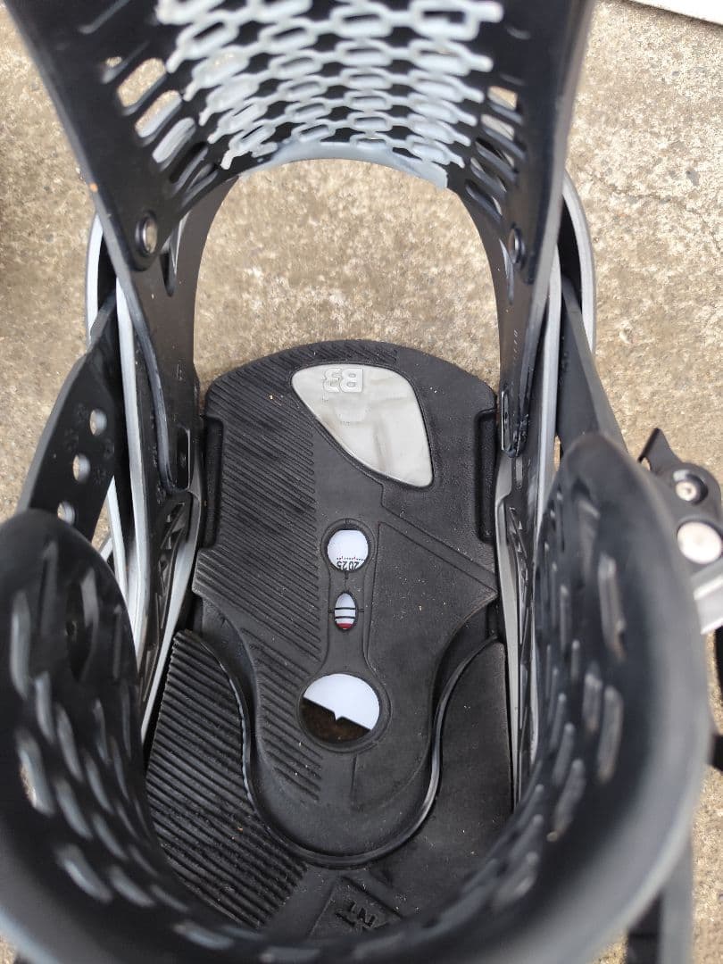 Burton Genesis EST Мサイズ　ビンディング ブラック