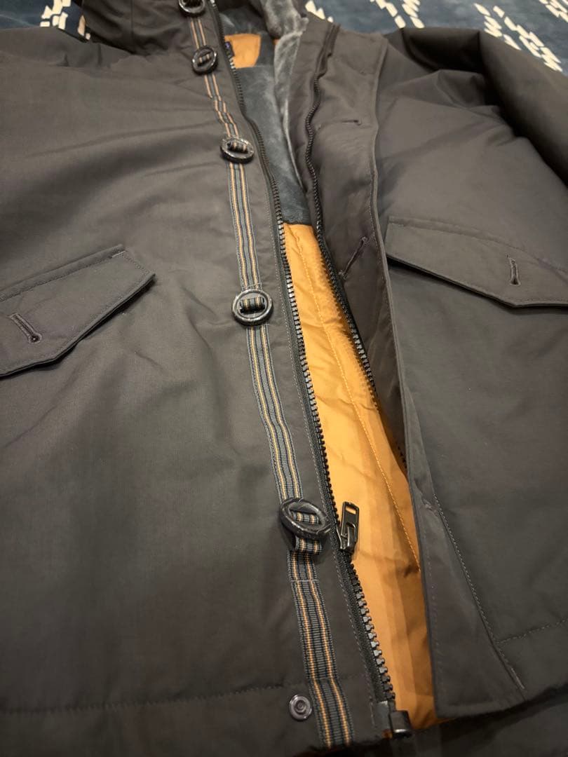 Patagonia　ボーイズインサレーテッドイスマスジャケット　XL/14