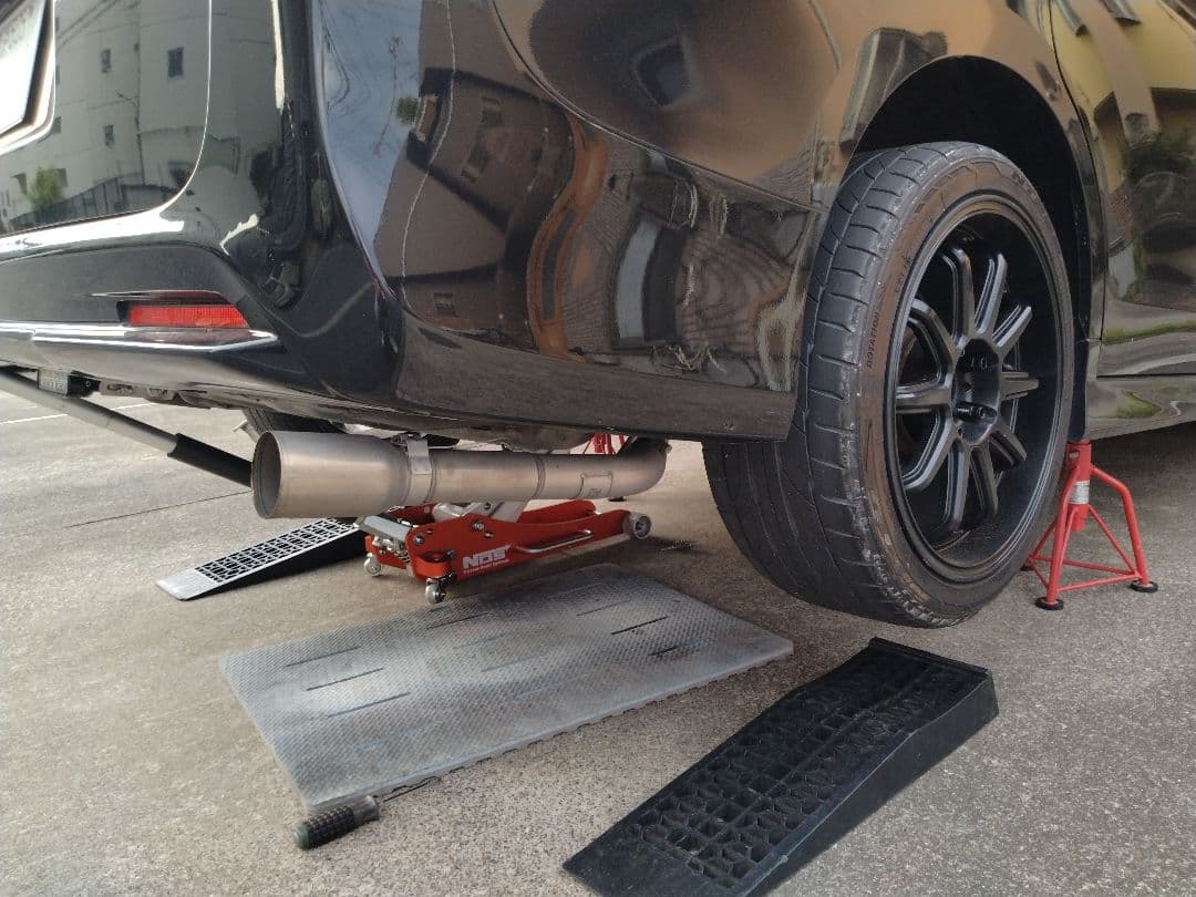 モリモリ管　3Q自動車　ホンダ　ステップワゴン　RK5　マフラー　希少