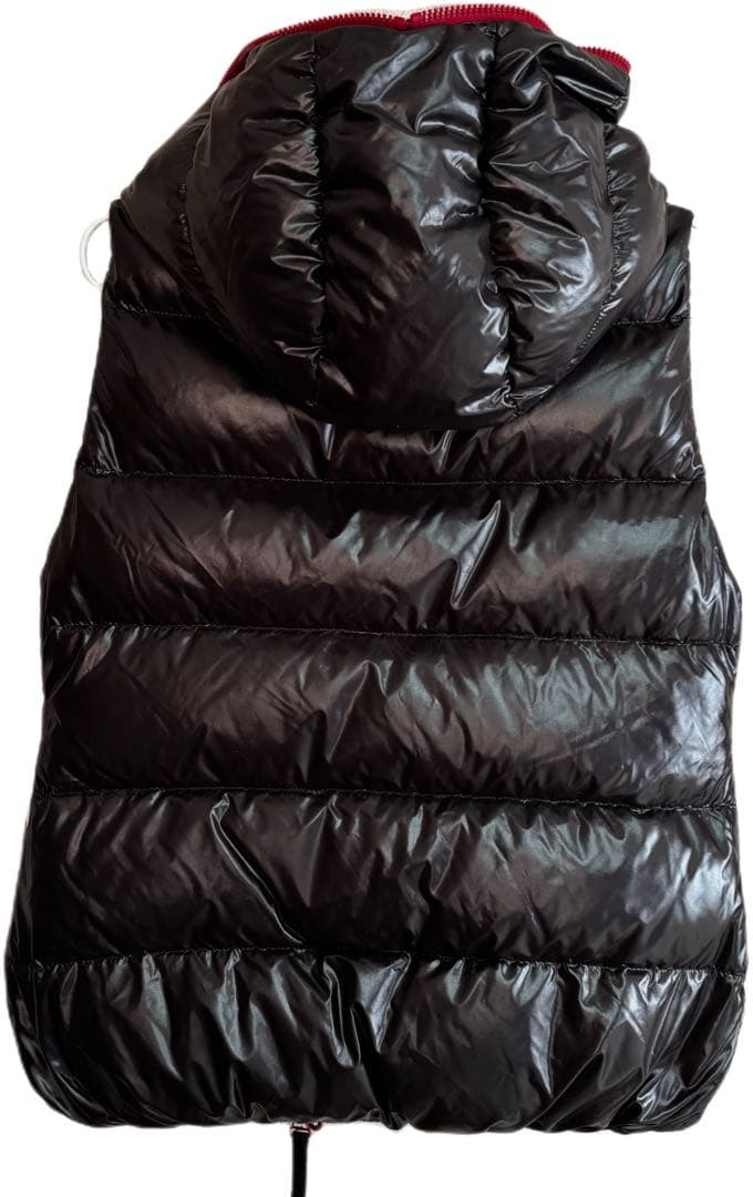 デュベティカ DUVETICAフード付きダウンベスト サイズ40