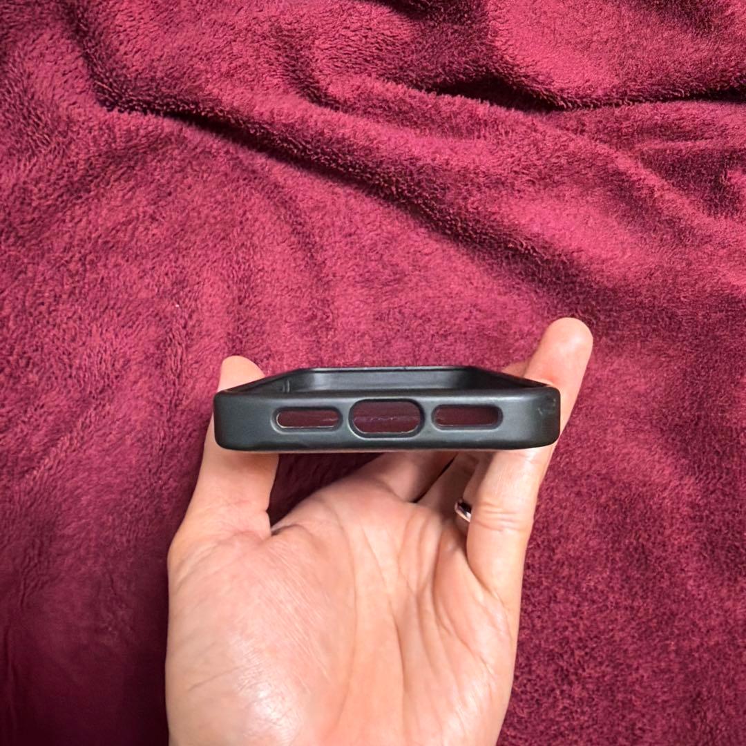 RIMOWA ブラック iPhone用ケース 15pro