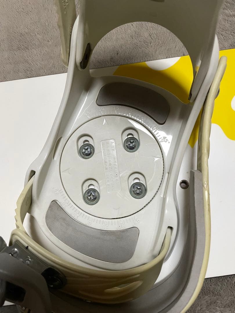 キッズスノーボードセット　98　板　ビンディング　ブーツ　プロテクター