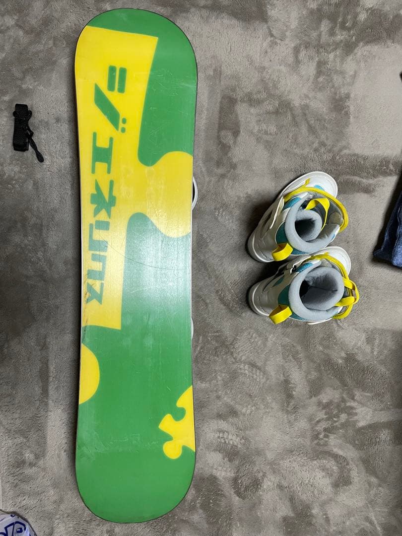 キッズスノーボードセット　98　板　ビンディング　ブーツ　プロテクター