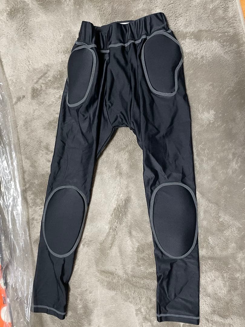 キッズスノーボードセット　98　板　ビンディング　ブーツ　プロテクター