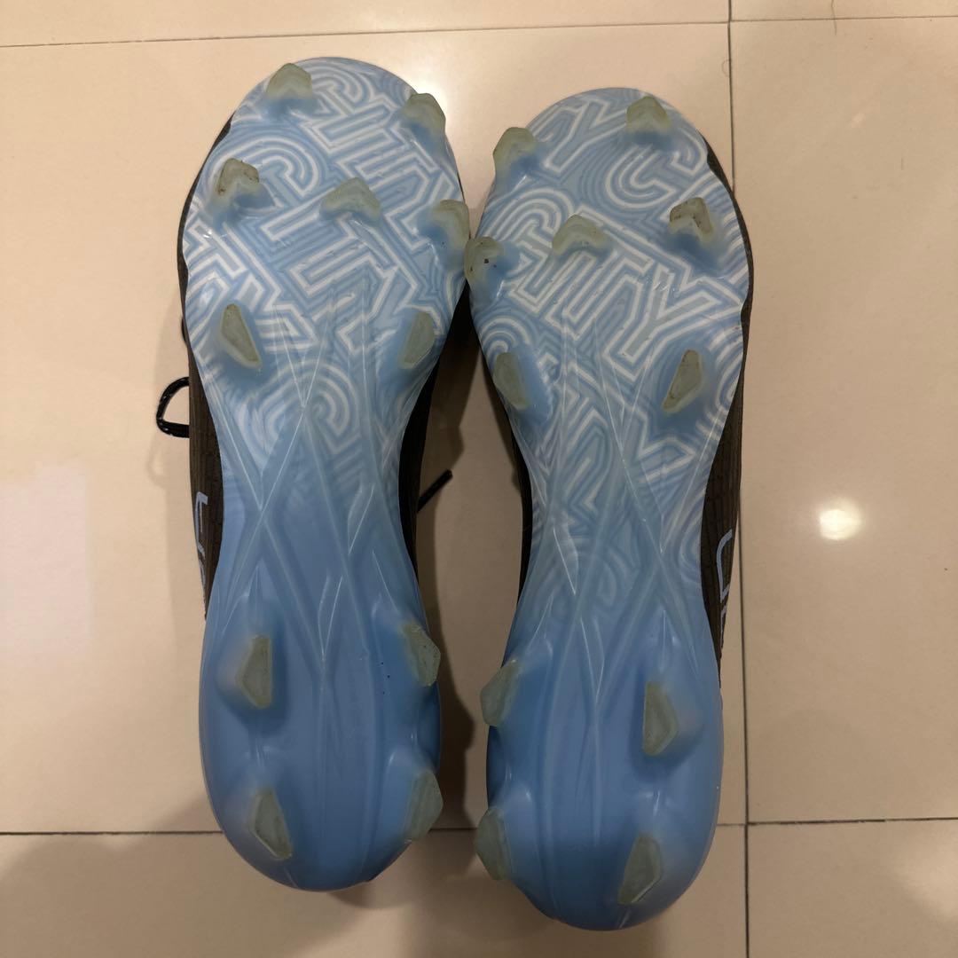 Pumaプーマウルトラ1.3 FG マンチェスターシティモデル　27センチ