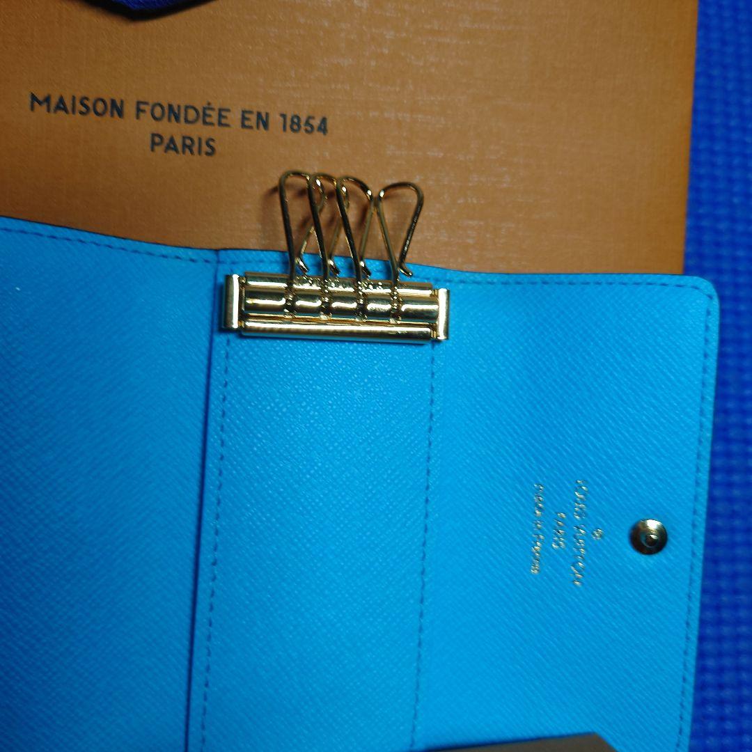 LOUIS VUITTON 4連キーケース