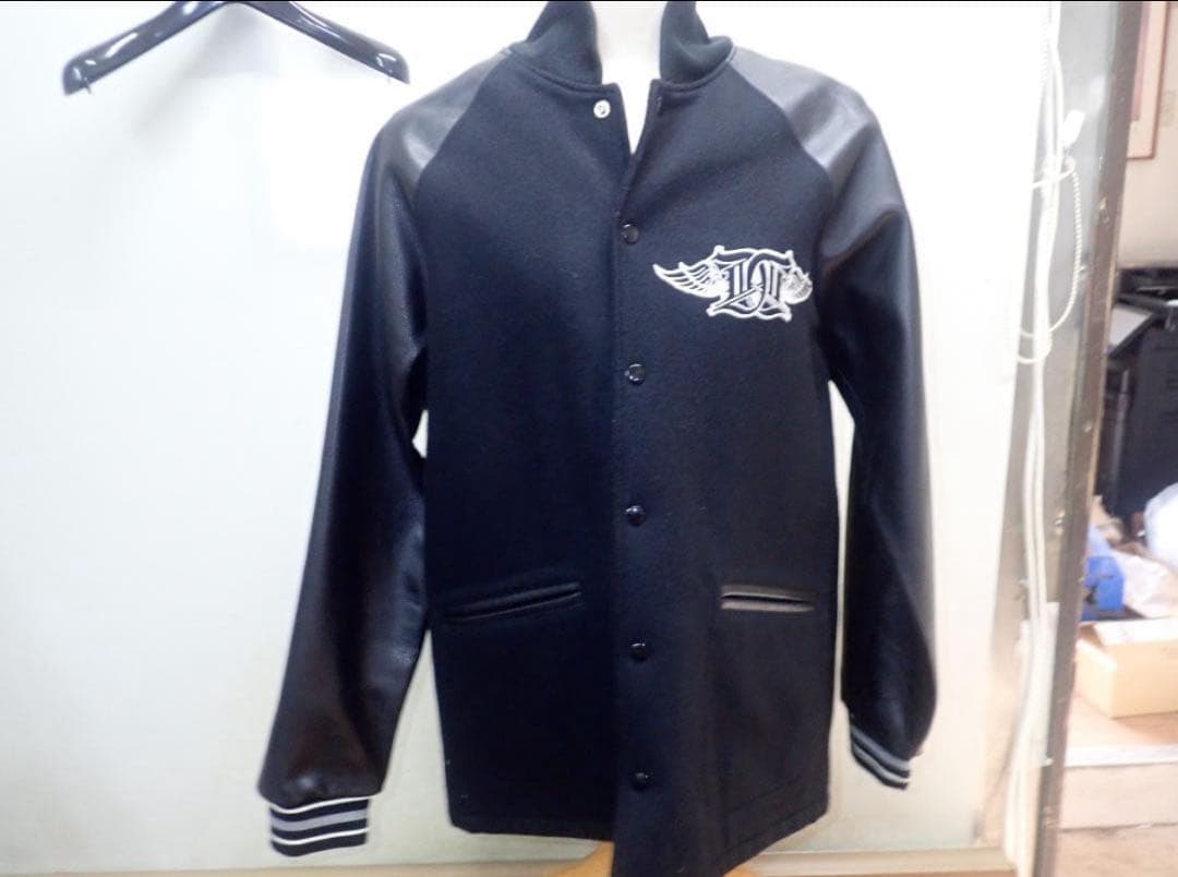 あ*ん様 Deluxe ブラック スタジャン