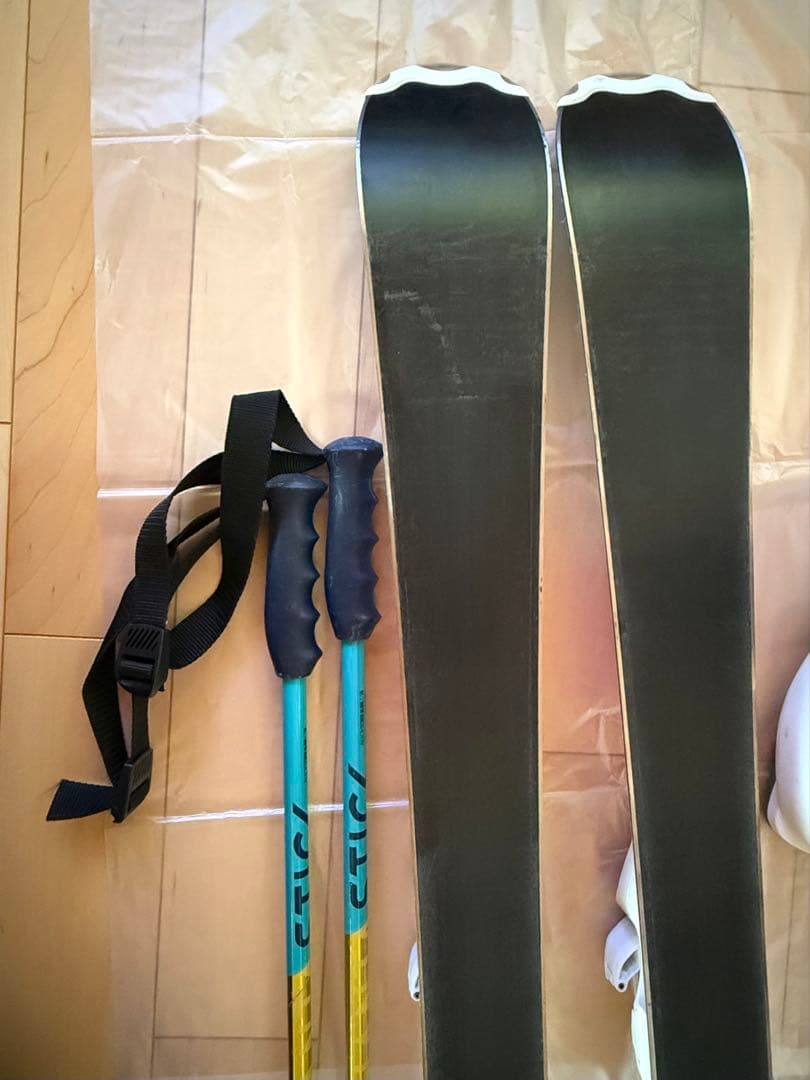 【3点セット】HEADスキー板117㎝ブーツ21.5cmVolklストック95㎝