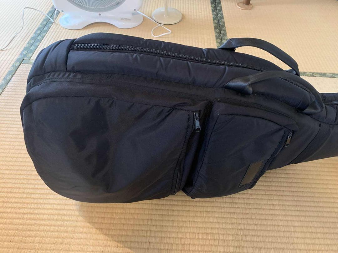 【出品1/20まで】Fender Jazz Bassエレキベース ケース付