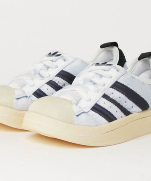 adidas　パフィレッタ　23.5