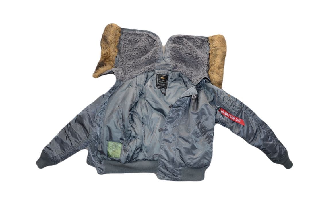 グレー N2Bフライトジャケット ファー付き