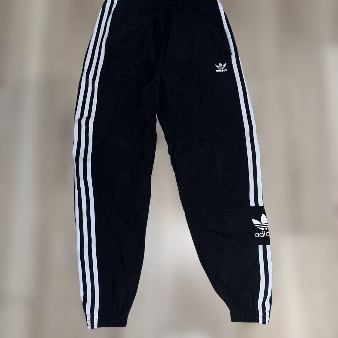 adidas originals ロックアップ　トラックトップパンツ